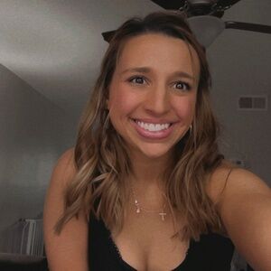 Meet your Posher, Marissa